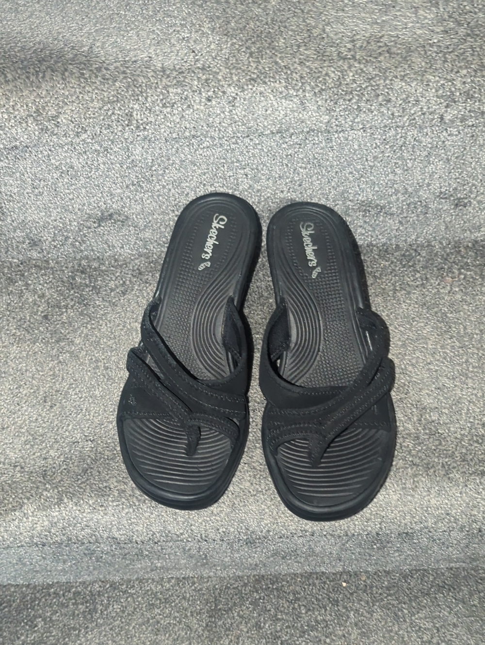 Skechers Women's Black Slip-On Toe-Post Sandals